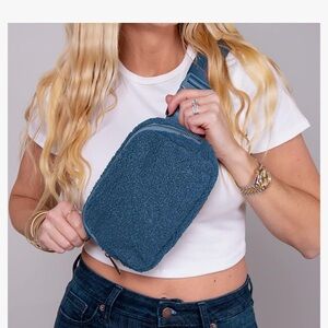 Sherpa Fashion Waist Bag Packs Cross Body Bag Fleece. Blue